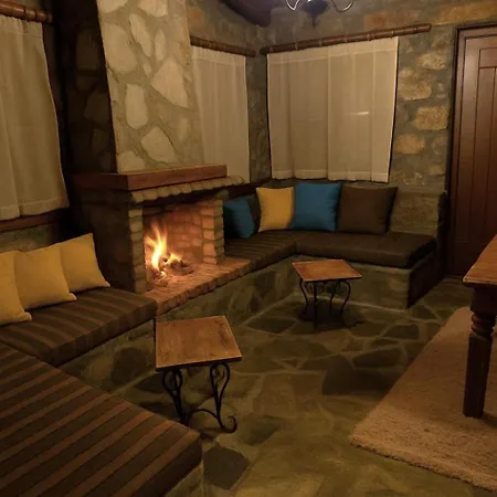 Cozy Stone Retreat Chaletu *