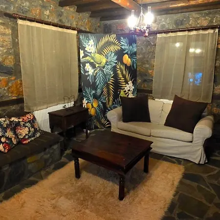 Cozy Stone Retreat Agios Athanasios (Pella)