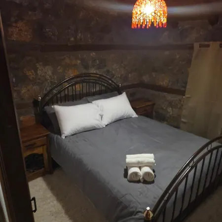 Cozy Stone Retreat Chaletu Agios Athanasios (Pella)