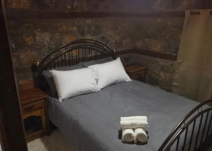 Cozy Stone Retreat Alpesi faház Paleósz Ájosz Athanásziosz