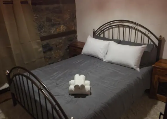 Alpesi faház Cozy Stone Retreat Paleósz Ájosz Athanásziosz